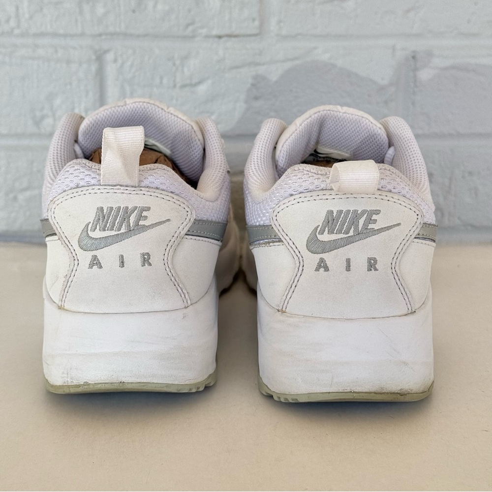 Nike Air Max Muse Sneakers Women's 10 - Picture 6 of 13